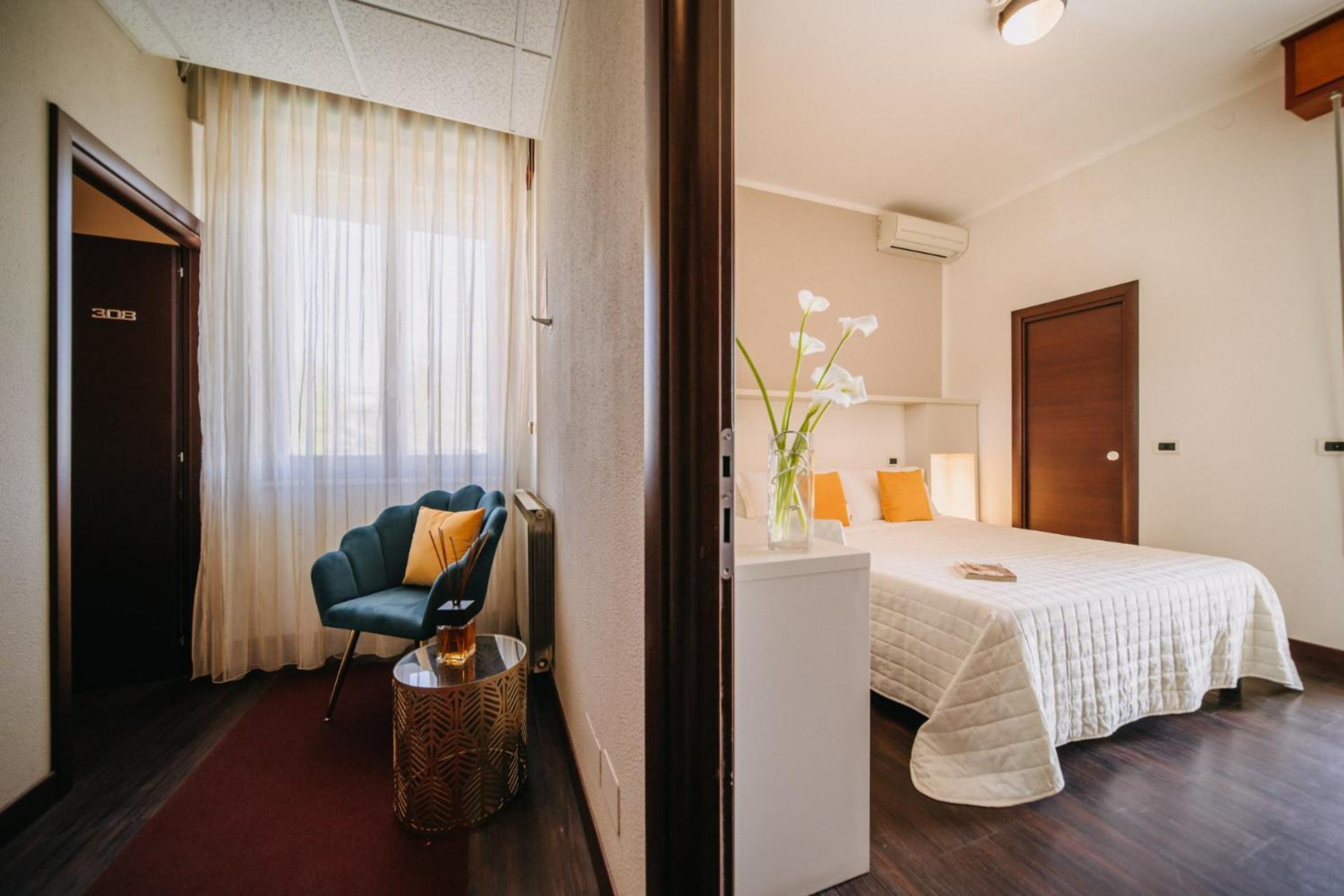 Hotel Lalla Beauty & Relax เชเซนาติโก ภายนอก รูปภาพ