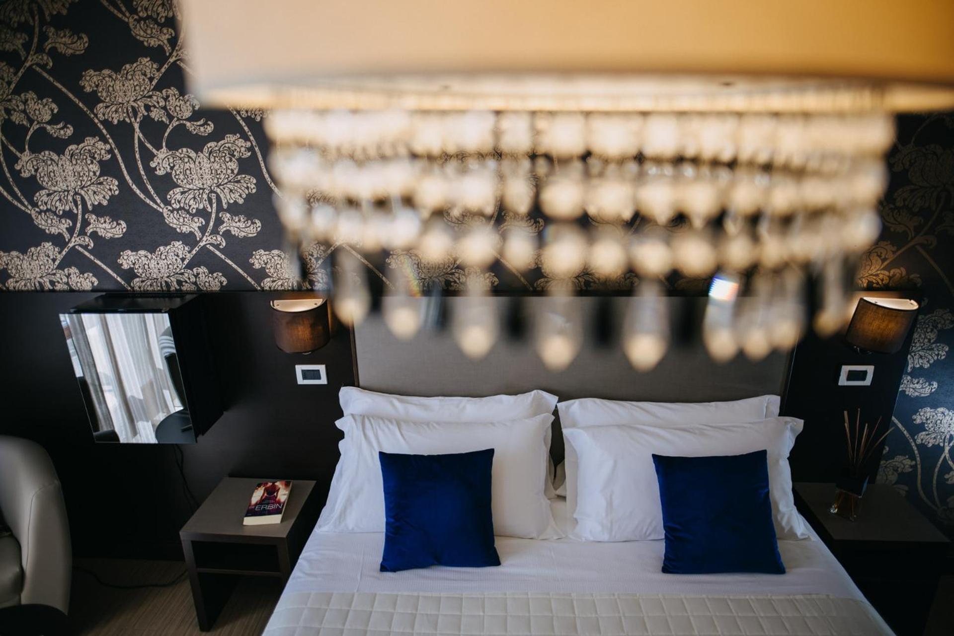 Hotel Lalla Beauty & Relax เชเซนาติโก ภายนอก รูปภาพ
