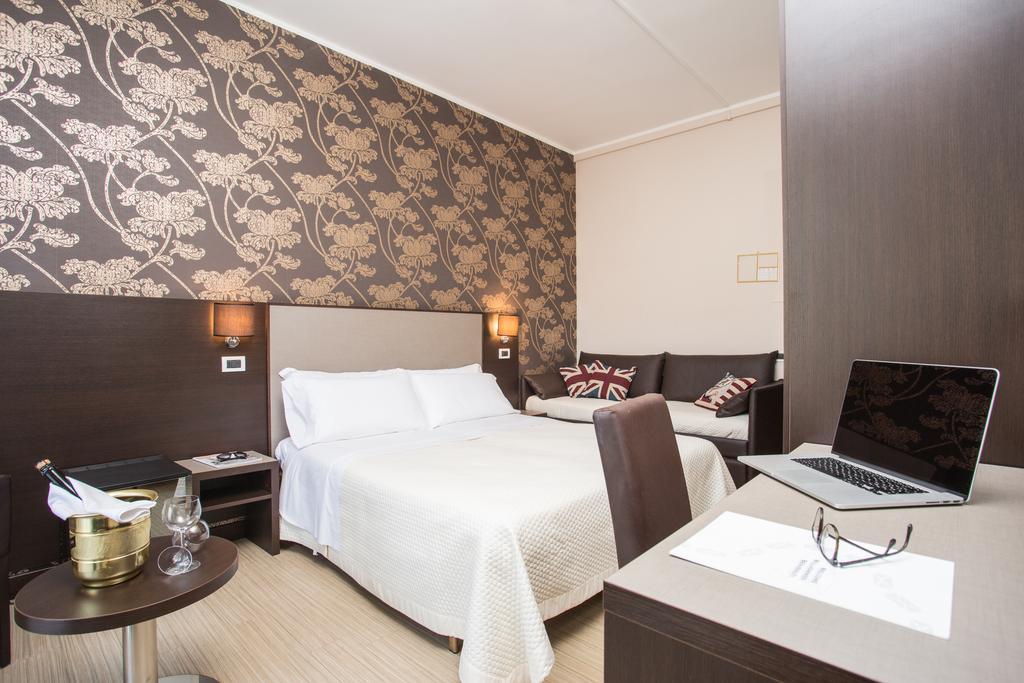 Hotel Lalla Beauty & Relax เชเซนาติโก ภายนอก รูปภาพ